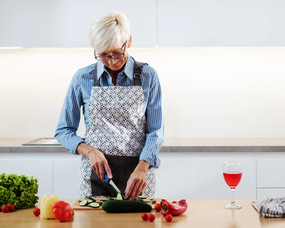 small kitchen island on wheels